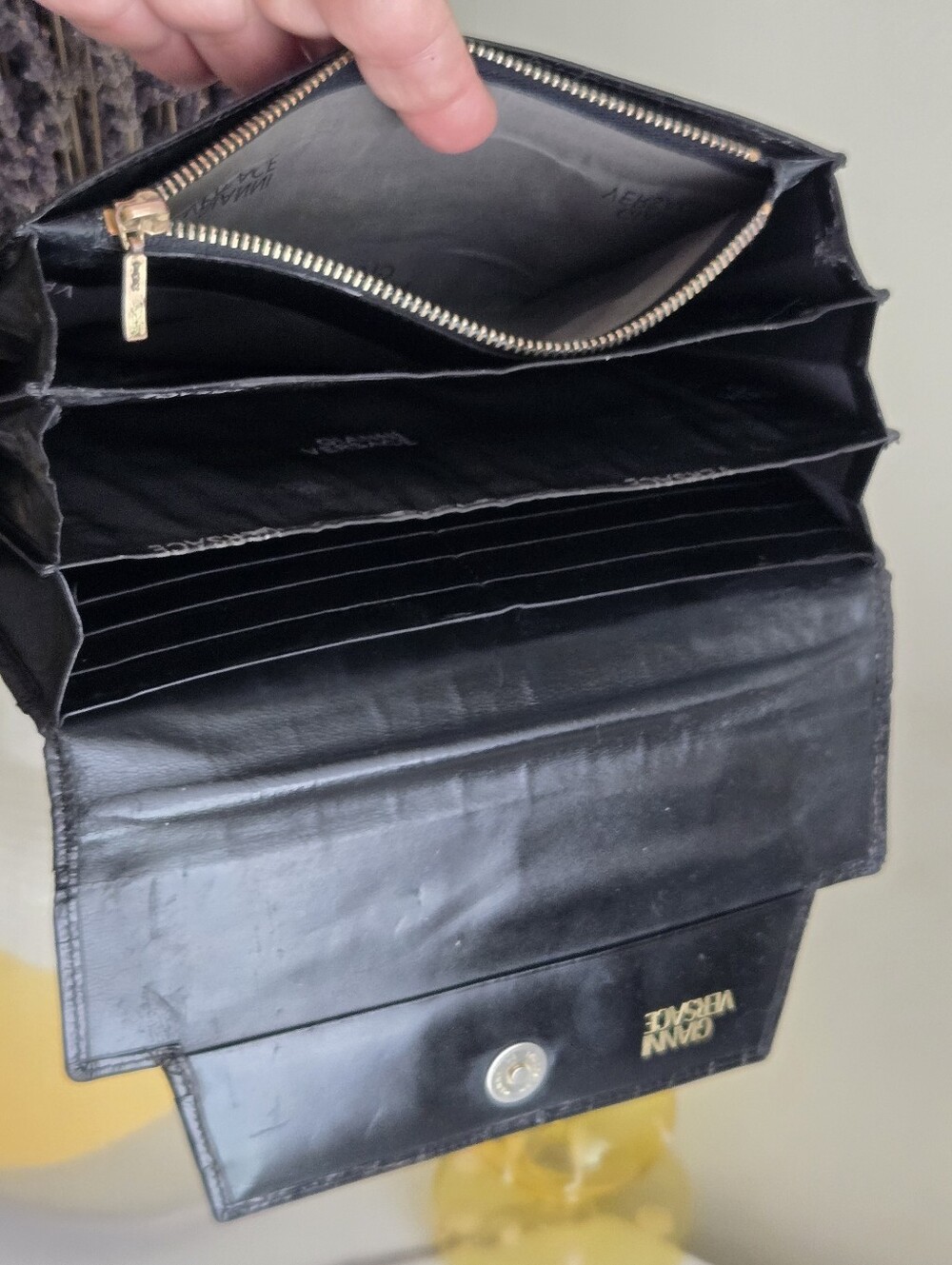Vintage Gianni Versace Black Croc-Embossed Leather Long Wallet Clutch - Picture 15 of 15